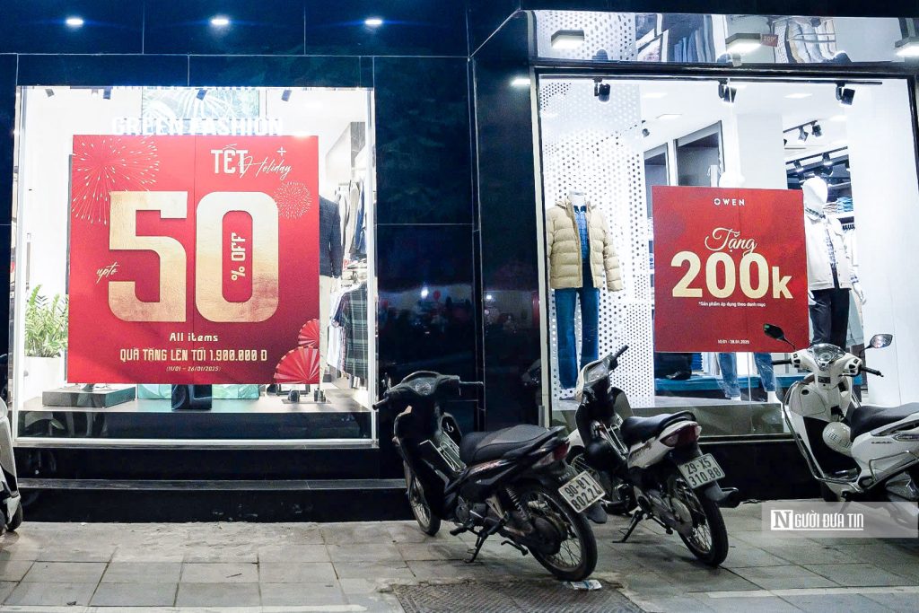 nhập hàng sát Tết