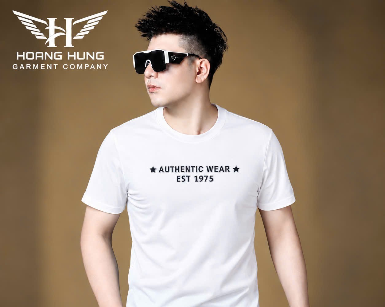 Áo thun nam cổ tròn QC – in nổi chữ ngực ngôi sao (Trắng) - xưởng sỉ Hoàng Hưng