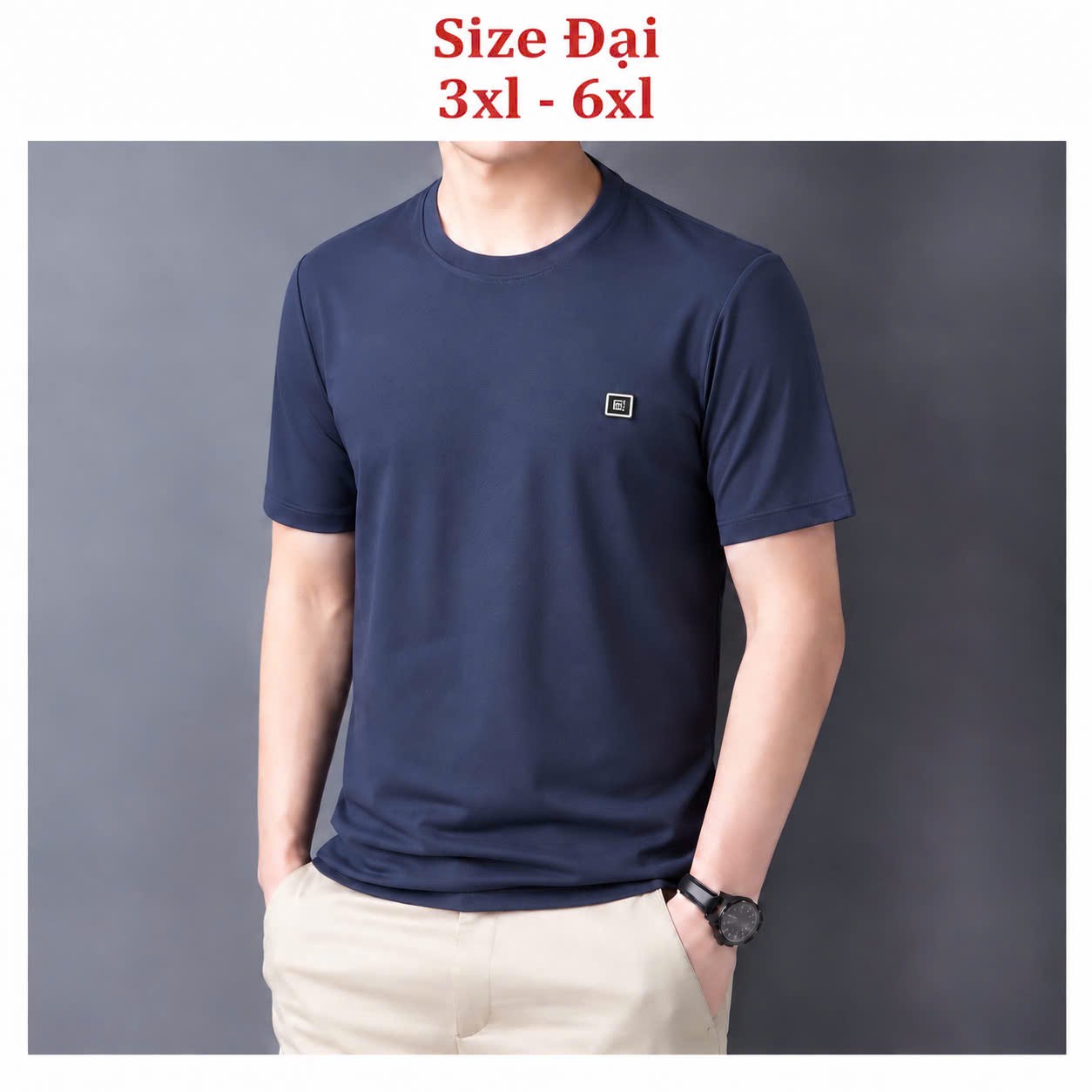 Áo thun nam cổ tròn QC – size đại gắn tem logo vuông ngực trái (Xanh than) - xưởng sỉ Hoàng Hưng